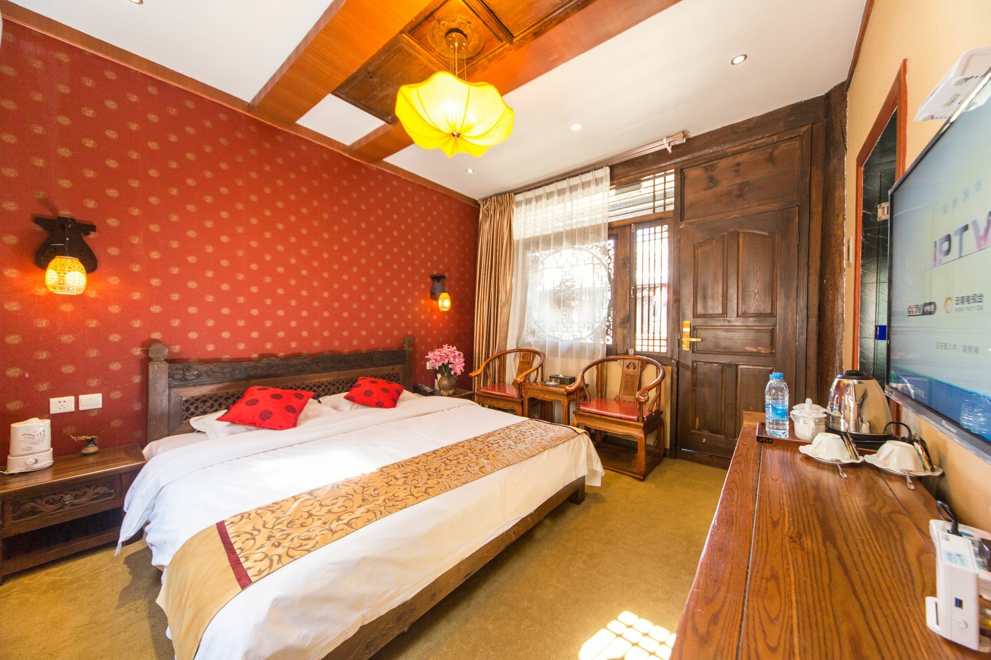 He Mu Ju Inn Zhongyi Branch Lijiang  Eksteriør billede