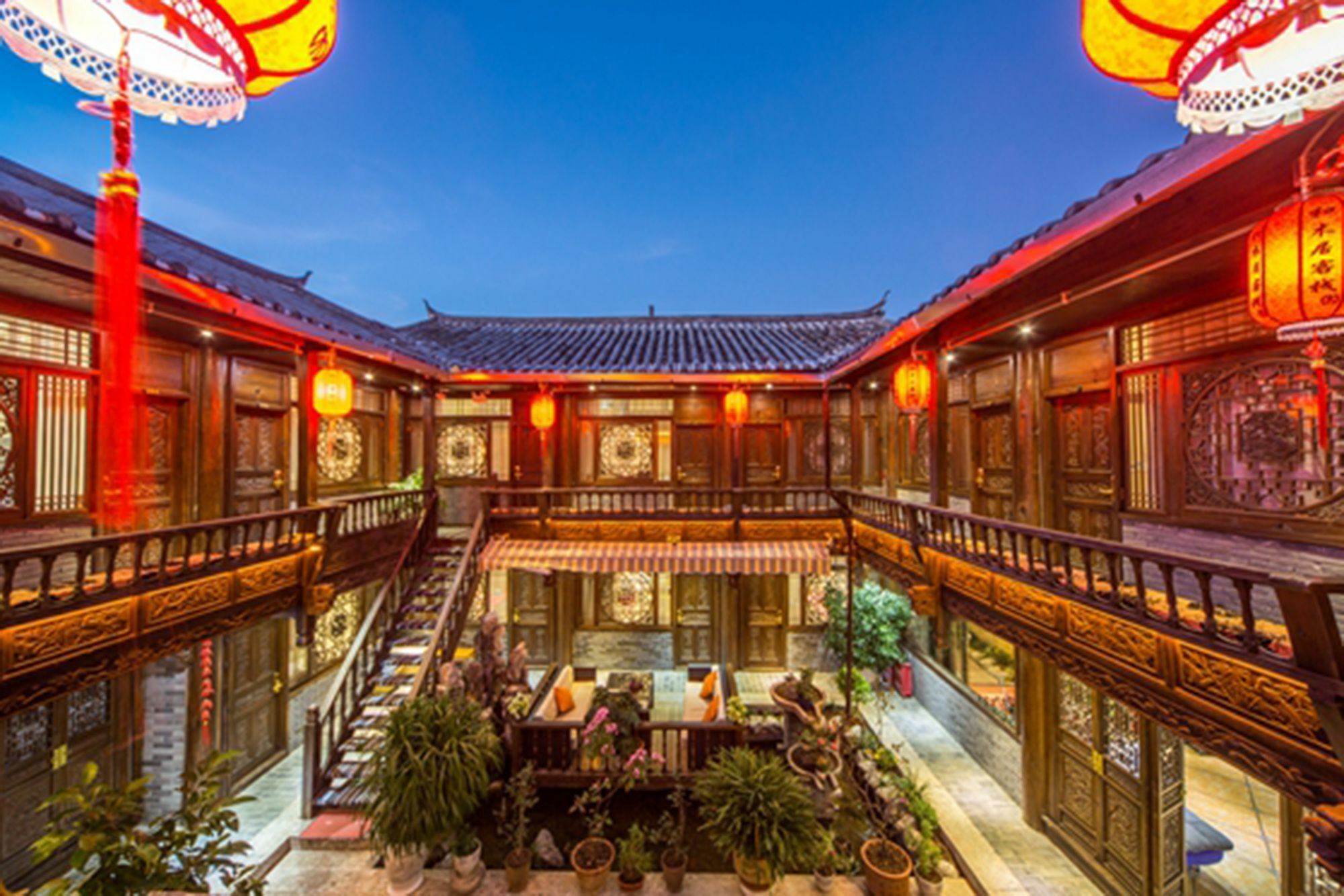 He Mu Ju Inn Zhongyi Branch Lijiang  Eksteriør billede